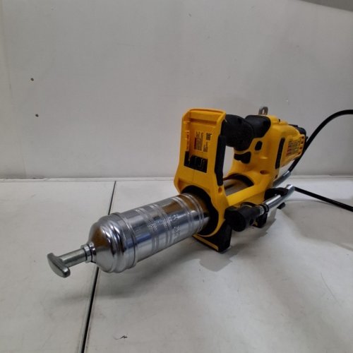 DEWALT CORDLESS VARIABLE SPEED GREASE GUN *TOOL ONLY* - 20 V - 10000 PSI - YELLOW (MODEL: DCGG581) image 5