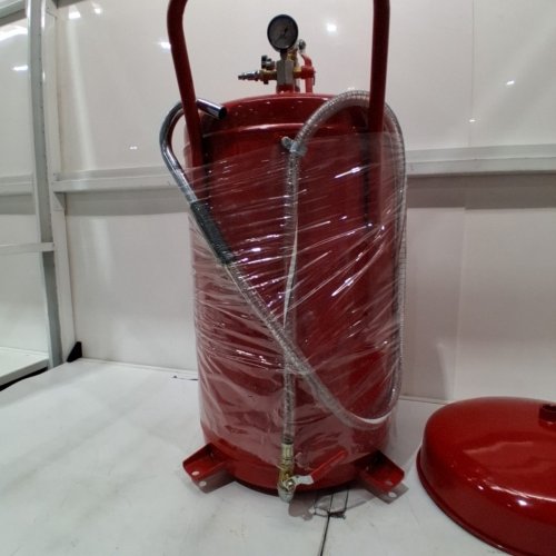 PORTABLE ADJUSTABLE FUNNEL HEIGHT OIL DRAIN CONTAINER EXTRACTOR WITH PRESSURE REGULATING VALVE - 20GAL - RED (MODEL: 917-02) image 4