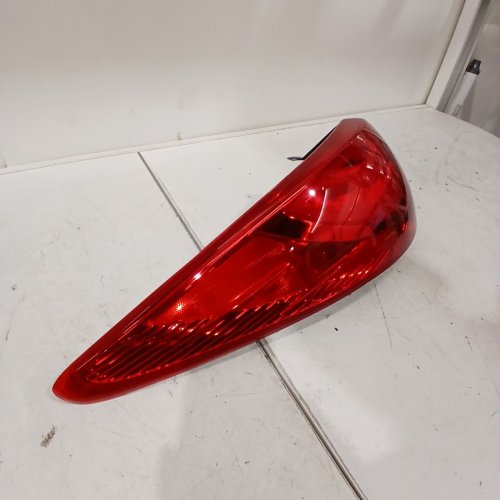 EAGLE EYES DRIVER SIDE TAIL LIGHT ASSEMBLY - 2010-2015 HYUNDAI TUCSON - RED (MODEL: HY072-B000L) image 5