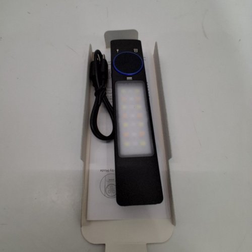 FLAT MULTI-FUNCTION EDC FLASHLIGHT - 1000 LM, 90 H MAX RUNTIME, USB-C - BLACK (MODEL: YC8001) image 3
