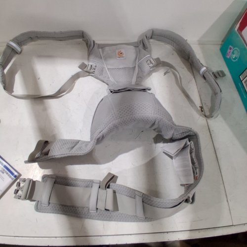 ERGOBABY 2-IN-1 ALTA BREATHABLE MESH HIP SEAT & CARRIER - 12-45LBS - PEARL GREY image 2