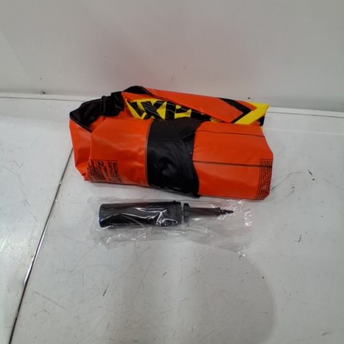 INTEX RECREATION EXPLORER 200 2-PERSON BOAT SET, 73" X 37" (MODEL: 58331EP) image 2