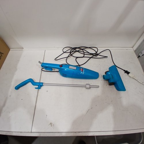BISSELL FEATHERWEIGHT LIGHTWEIGHT VACUUM, BLUE image 3