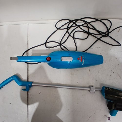 BISSELL FEATHERWEIGHT LIGHTWEIGHT VACUUM, BLUE image 7