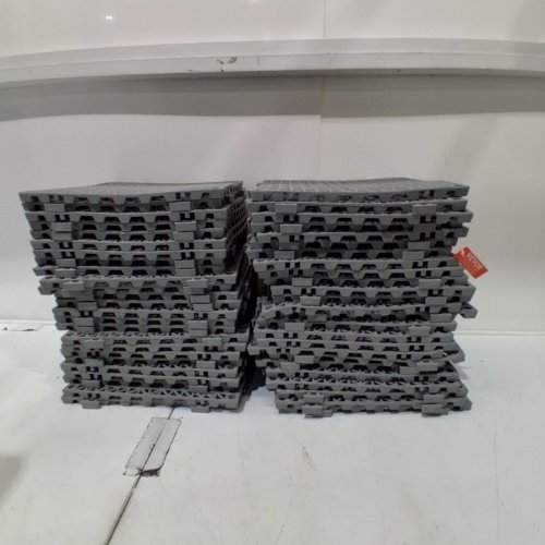 50PK VEVOR MODULAR INTERLOCKING DRAINAGE MATS - 12" - GREY (MODEL: 30*30*1.5CM-G) image 2