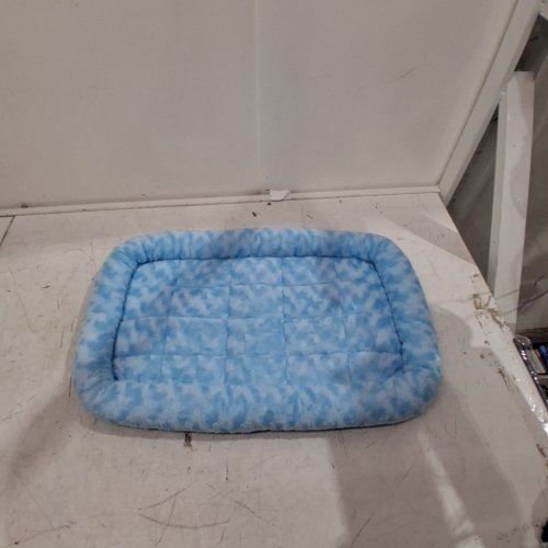 MIDWEST HOMES QUIET TIME PET BED - 22" X 13" - BLUE image 2