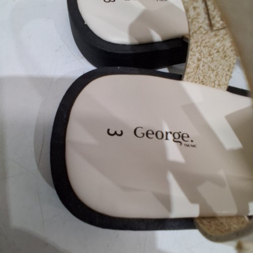 GIRLS GEORGE SANDALS - SIZE 3 - BEIGE image 4