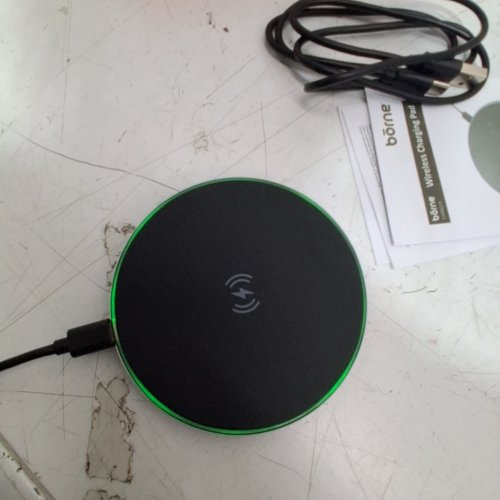BORNE WIRELESS CHARGING PAD - 15W - BLACK image 2