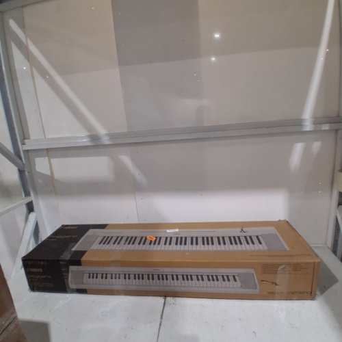 YAMAHA PIAGGERO NP-35 WH 76-KEY DIGITAL PIANO WITH SEMI-WEIGHTED TOUCH SENSITIVE KEYS, LIGHTWEIGHT PORTABLE, OPTIONAL BATTERY POWER - WHITE (MODEL: NP-35WH) image 6