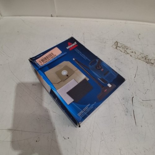 7PC BISSELL VACUUM CLEANER BAGS AND FILTERS (MODEL : 1895C) image 4