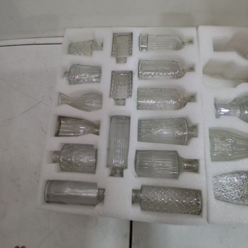 28PC YIRILAN GLASS BUD VASES SET TABLE CENTERPIECES - WHITE image 3
