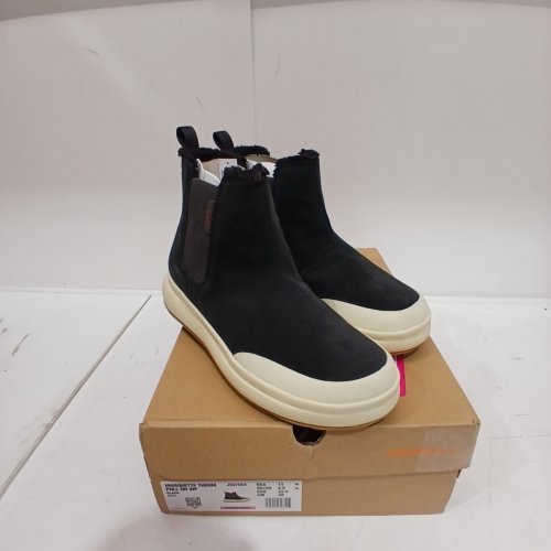 WOMEN'S MERRELL PULL ON MARQUETTE THERMAL WATER PROOF ANKLE BOOTS - SIZE 11 - BLACK image 2