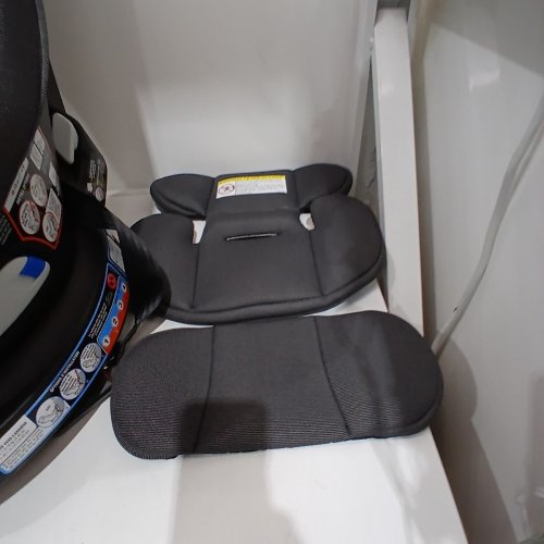 GRACO EASYTURN 360 2-IN-1 CONVERTIBLE CAR SEAT - CYRAN BLACK/GREY (MODEL: 2227897) image 4