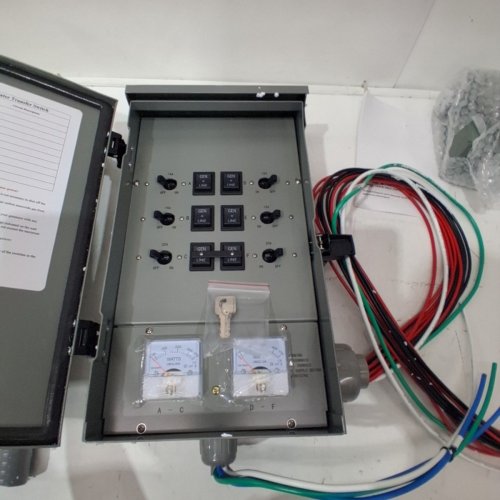 VEVOR MANUAL TRANSFER SWITCH, 30-AMP 6-CIRCUIT, PREWIRED GENERATOR TRANSFER SWITCH KIT WITH NEMA L14-30P POWER INLET BOX, (MODEL:SP-ZH352510(30A-6) image 3