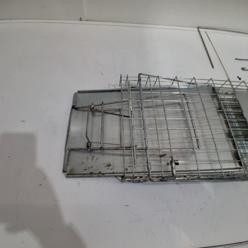 LIVE ANIMAL FOLDING HUMANE TRAP - 32" image 3