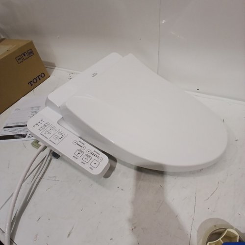 TOTO WASHLET A2 ELECTRONIC BIDET TOILET SEAT WITH HEAT FUNCTIONS & SOFTCLOSE LID - ELONGATED - WHITE (MODEL: SW3004#01) image 4