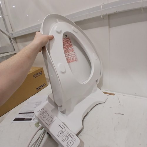 TOTO WASHLET A2 ELECTRONIC BIDET TOILET SEAT WITH HEAT FUNCTIONS & SOFTCLOSE LID - ELONGATED - WHITE (MODEL: SW3004#01) image 6