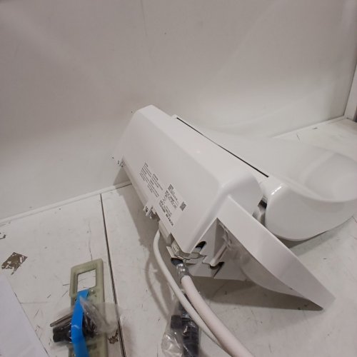 TOTO WASHLET A2 ELECTRONIC BIDET TOILET SEAT WITH HEAT FUNCTIONS & SOFTCLOSE LID - ELONGATED - WHITE (MODEL: SW3004#01) image 8