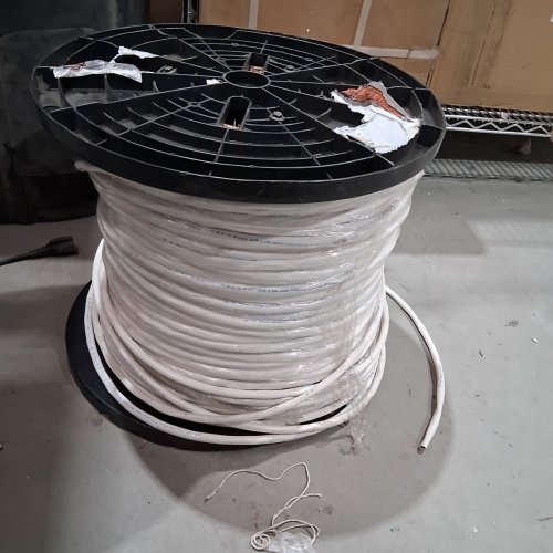 BELDEN 2 CONDUCTOR SPEAKER CABLE WIRE - APPROX 750FT - WHITE image 6