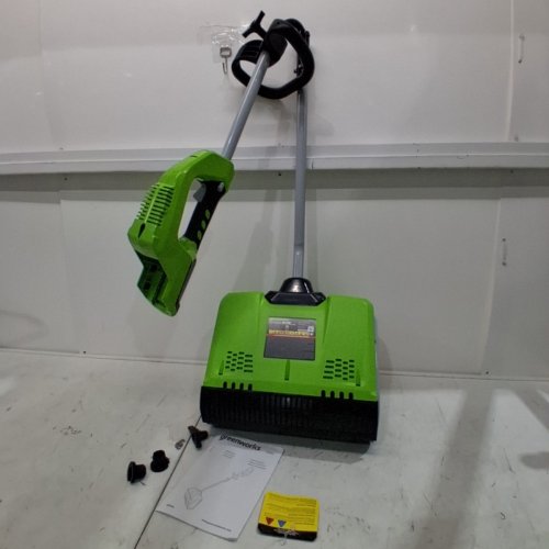 *TOOL ONLY* GREENWORKS CORDLESS SNOW SHOVEL - 80V - 12" - GREEN (MODEL: SS80L02) image 6