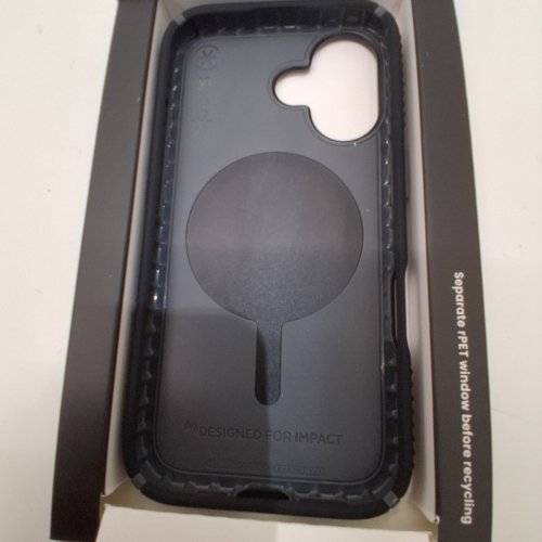 SPECK PRESIDIO2 GRIP MAGSAFE CASE FOR IPHONE 16 - BLACK image 3