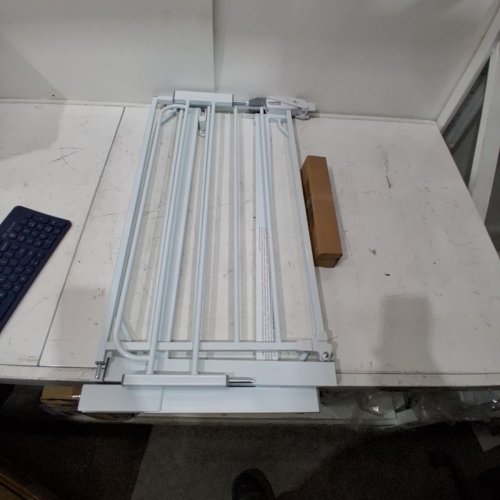 REGALO EASY STEP SAFETY GATE - 29"- 38.5" - WHITE (MODEL : 1160-DS) image 2