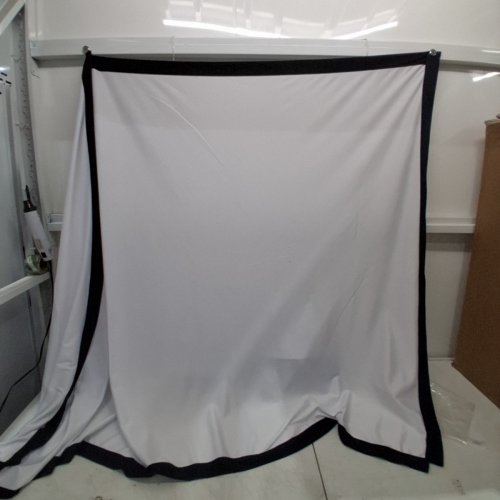 PORTABLE PROJECTOR SCREEN WITH STAND - 120" - WHITE/BLACK image 8