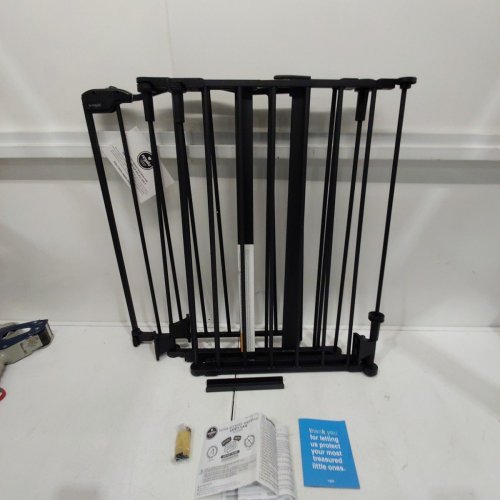 REGALO HOME ACCENTS WIDESPAN BABY GATE - 28" TALL, FITS OPENINGS 56-74.5" - BLACK (MODEL: 1176 B DS) image 3