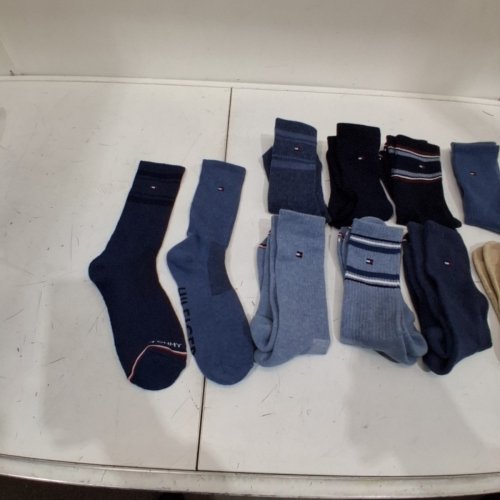 8PR MEN'S TOMMY HILFIGER CREW SOCKS - 7-12 - NAVY (STYLE:9911230) image 3
