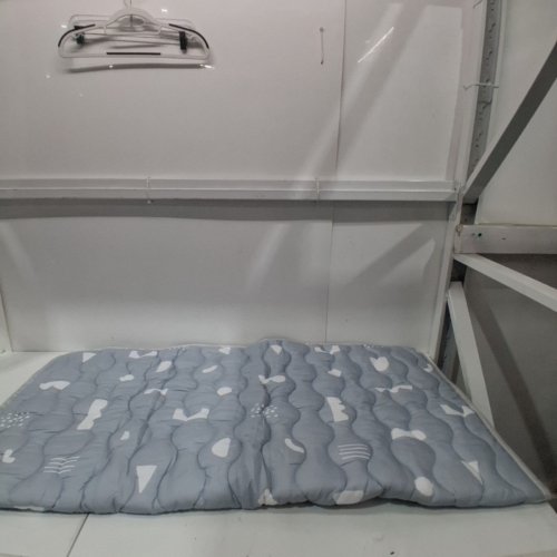 BEAVTAENS BABY CRAWLING PLAY MAT WITH NON-SLIP GRIP - 50" X 50" - GREY / WHITE image 2