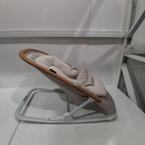 MAXI-COSI 2-IN-1 KORI FOLDABLE ROCKER WITH STATIONARY FEET - HORIZON SAND (MODEL: 25007CGMT) image 2