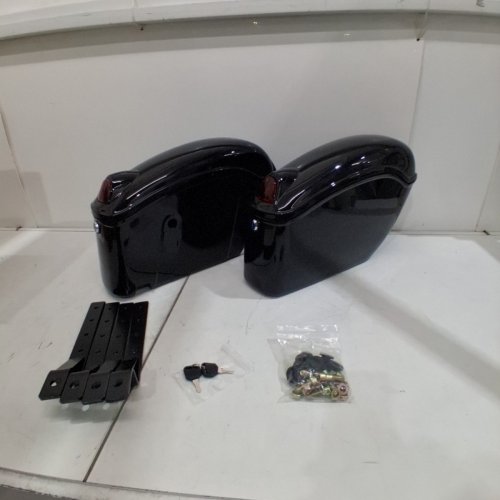 2PK UNIVERSAL HARD SADDLE BAGS FOR CRUISER MOTORCYCLES WITH LIGHTS - BLACK image 4