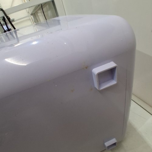 PORTABLE COMPACT THERMOELECTRIC HEATING/COOLER FRIDGE BOX WITH 12V CAR CHARGER - 22L - 220V - WHITE (MODEL: AQ-22L) image 6