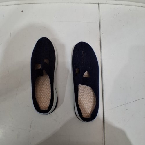 WOMEN'S ORTHOPEDIC SOFT SLIP-ON SNEAKERS - 6.5 - BLACK image 2