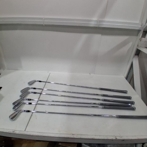 7PC KIRKLAND SIGNATURE PLAYER'S IRON SET, GOLF CUB SET - RIGHT HANDED - (MODEL: 1740556) image 2