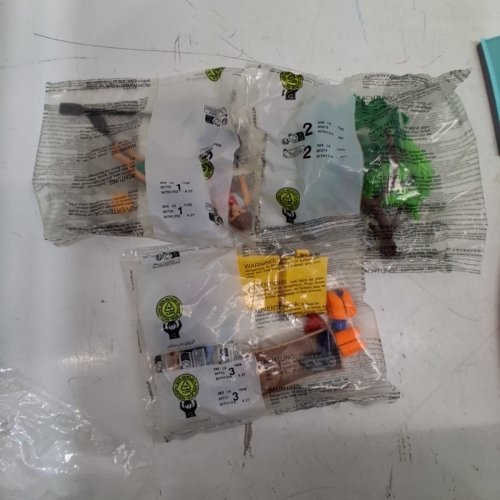 54PC PLAYMOBIL CAMPING WITH KAYAKS SET - (MODEL:71425) image 3