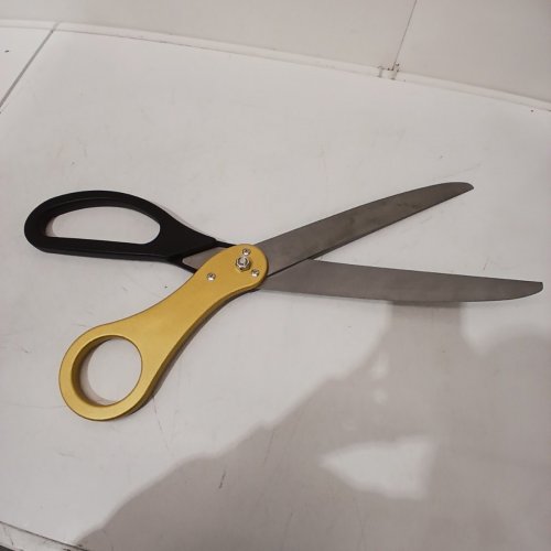 GIANT NOVELTRY RIBBON CEREMONY SCISSORS - 25" - BLACK / GOLD image 4