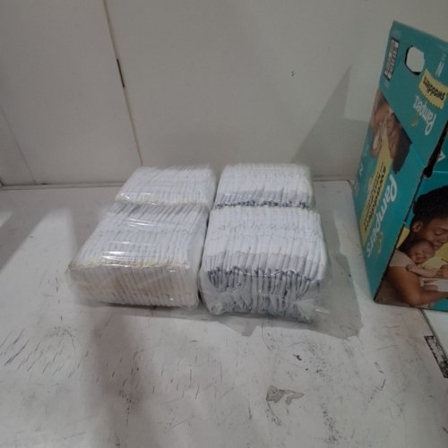 84PK PAMPERS SWADDLERS SIZE - NEWBORN (< 10 LBS) image 2