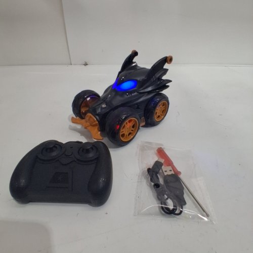 REMOTE CONTROL STUNT CAR - BLACK (MODEL: RC-024) image 2