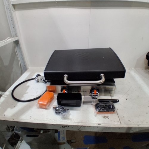 BLACKSTONE ORIGINAL 22" TABLETOP GRIDDLE WITH HOOD - BLACK/GRAY - (MODEL: 1933998 / 2405NAB) image 2