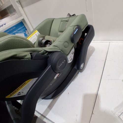 UPPABABY MESA V3 INFANT CAR SEAT WITH ADJUSTABLE EPP FOAM HEADREST, SIDE IMPACT PROTECTION, AND 4TH REBOUND CARRY HANDLE - 4LBS-35LBS MAX - EVELYN MEADOW GREEN (MODEL:1003-MSA-CA-EVE) image 7
