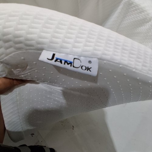 UNBRANDED BENCH CUSHION - WHITE image 2
