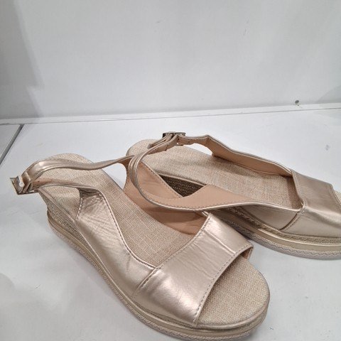 WOMEN'S CASUAL SANDALS - SIZE 9 (40) - CHAMPAGNE image 2