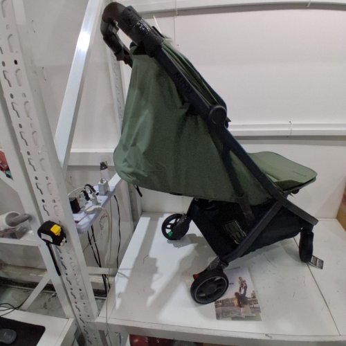 UPPABABY MINU V3 LIGHTWEIGHT FOLDABLE STROLLER - GREEN (MODEL: ‎0803-MIN-NA-EVE) image 5