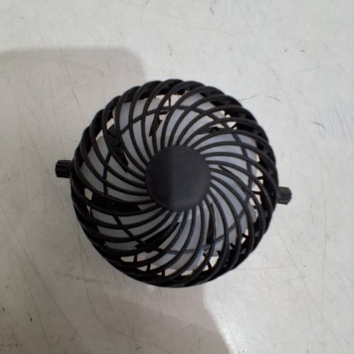 RECHARGEABLE SOLAR POWERED CLIP FAN - BLACK image 3