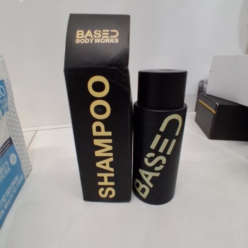MEN'S BASED BODYWORKS HAIR SHAMPOO - WITH ARGAN, COCONUT, ALOE VERA, AND PEPPERMINT - 250 ML image 2