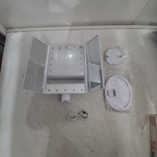 DENCERT ADJUSTABLE BRIGHTNESS MAKEUP VANITY MIRROR WITH LIGHTS - 1X/2X/3X/10X - WHITE (MODEL: DCT-2301) image 3