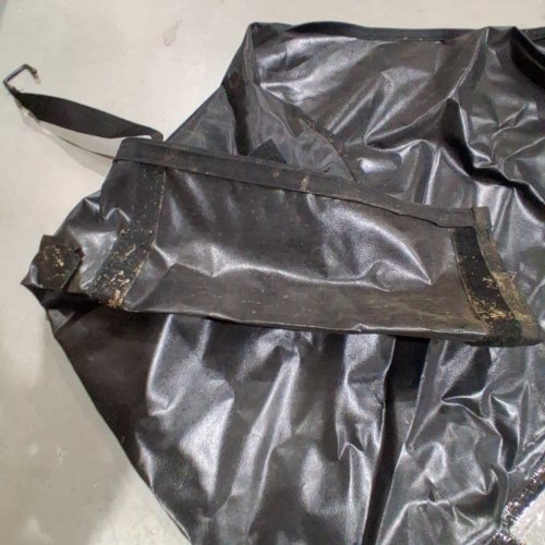 GOLF CART ENCLOSURE - VISIBLE FULL-ENCLOSURE 2+2/4 PASSENGER GOLF CART COVER 420D WATERPROOF OXFORD FABRIC FITS MOST CARTS - BLACK (MODEL: 130545) image 3