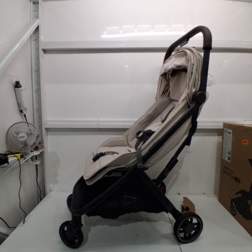 UPPABABY MINU V3 LIGHTWEIGHT FOLDABLE STROLLER - ADA (SANDSTONE MÉLANGE) (MODEL: 0803-MIN-NA-ADA) image 2