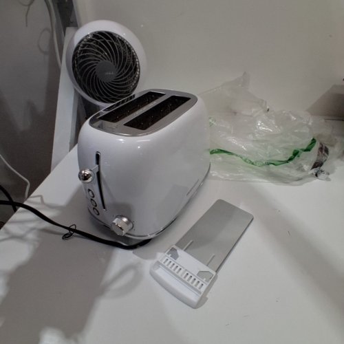 REDMOND 2 SLICE RETRO STAINLESS STEEL TOASTER - WHITE (MODEL: ST028) image 3